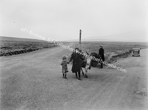 MR FERRY & CHILDREN